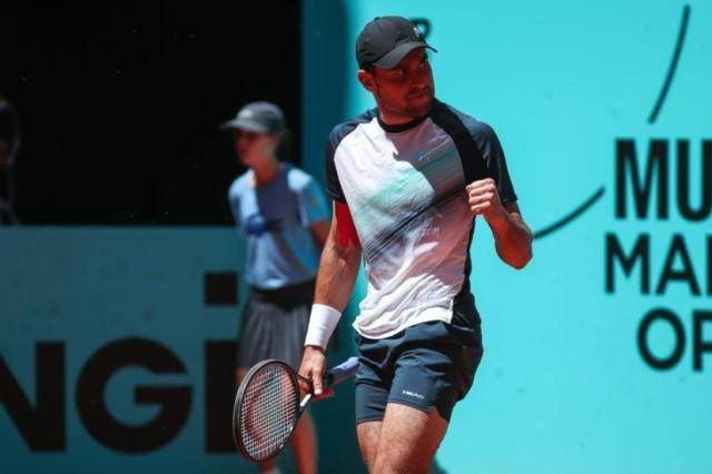 1683070707841062694.jpg meideweijiefu.jpg